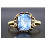 10kt Gold Antique Swiss Blue Topaz Ring