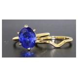 18kt Gold Oval 2.68 ct Tanzanite Bridal Set