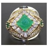 Beautiful 3.36 ct Emerald & Topaz Baguette Ring