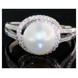 Beautiful 8 mm Pearl Designer Ring