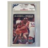 1992 Skybox #37 Michael Jordan Card