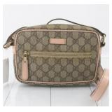 Gucci GG Supreme Shoulder Bag