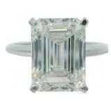 14k Gold 5.07 ct Emerald Cut VS Lab Diamond Ring