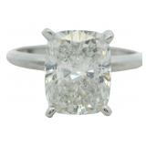 14kt Gold 3.05 ct Cushion Cut VS Lab Diamond Ring