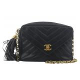 Chanel Caviar Skin V-Stich Chain Shoulder Bag