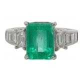 Platinum 2.68 ct Natural Emerald & VS Diamond Ring