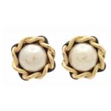 Chanel Clip-on Earrings
