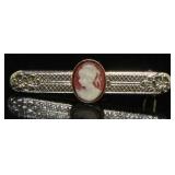 10kt Gold Vintage Cameo Pin