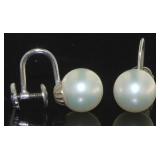 14kt Gold 8.5 mm Pearl Earrings