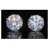 Beautiful Round 2.00 ct White Topaz Earrings