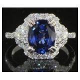 14kt Gold 4.00 ct Oval Sapphire & Diamond Ring