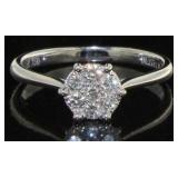 18kt Gold Stunning 1/4 Diamond Cluster Ring