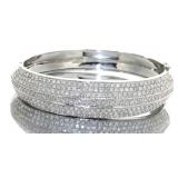 18kt Gold Brilliant 7.11 ct Diamond Cuff Bracelet