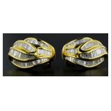 18kt Gold 4.65 ct VS Baguette Diamond Earrings
