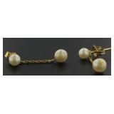 10kt Gold Pearl Teardrop Earrings