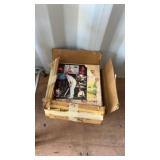 Box of vintage LPs (sc9)