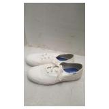 $29 size 9 white color women's shoes used