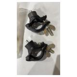 2 horizontal clamp, screw assembly