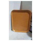 Flat tray