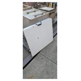 Folding table