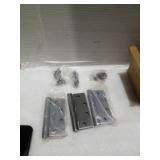 Box of 3 pieces of hinges