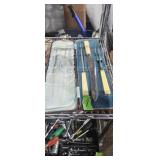 Vintage carving set