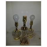 3 Vintage lamps  not tested