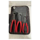 Set of 3 pinchers new