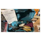 Makita random orbit sander model B05020 corded