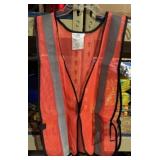 Package of 12 orange safety vest