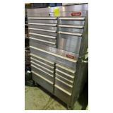 Large rolling toolbox mechanics edge used with