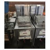 Henny Penny pressure fryer as is