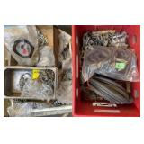 One lot of chain parts