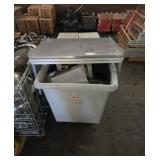 No cart stainless steel and stainless steel lids