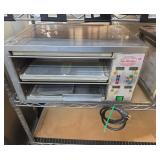Hot cabinet