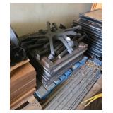 Palliative rustic wood table tops 36x36