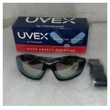 $20 black frame Sct- reflect 50 lens