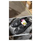 Girls size one shoes, slippers