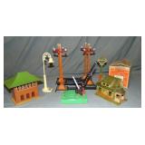 10 Lionel Accessories