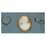 Gold Jewelry Lot. Gold Jewelry Lot.