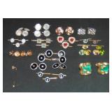 Estate Gold and Precious Stone Lot. Estate Gold and Precious Stone Lot.