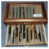 Fountain Pen Lot. Fountain Pen Lot.