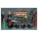 12 Prewar Lionel Accessories