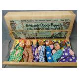 Howdy Doody. Puppet Theater Set.