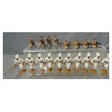 22pc Vintage Britains Soldiers Group