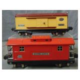 Clean Lionel 2814 & 2817 Freight Cars