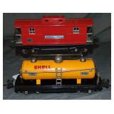 Lionel 815 & 817 Freight Cars