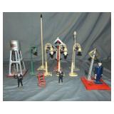 12 Lionel Accessories