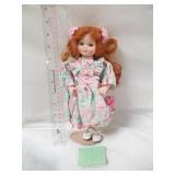 Charlot Byj, "Baby Bows" doll