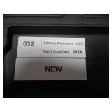 Mlwaukee PACKOUT 22 in. Rolling Tool Box